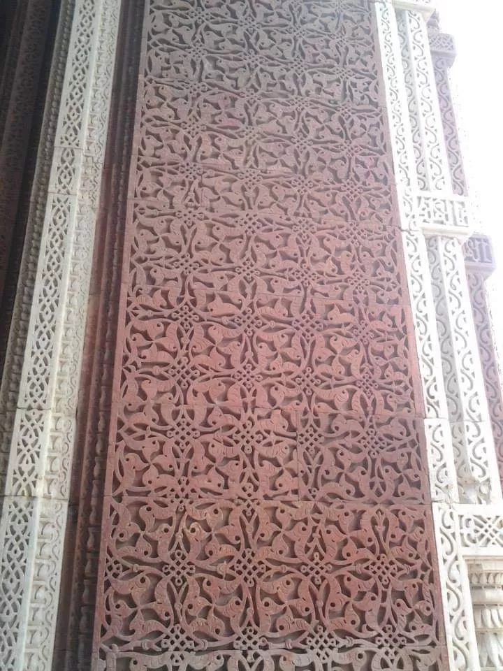 Photo of Qutub Minar By Varun Vashisth