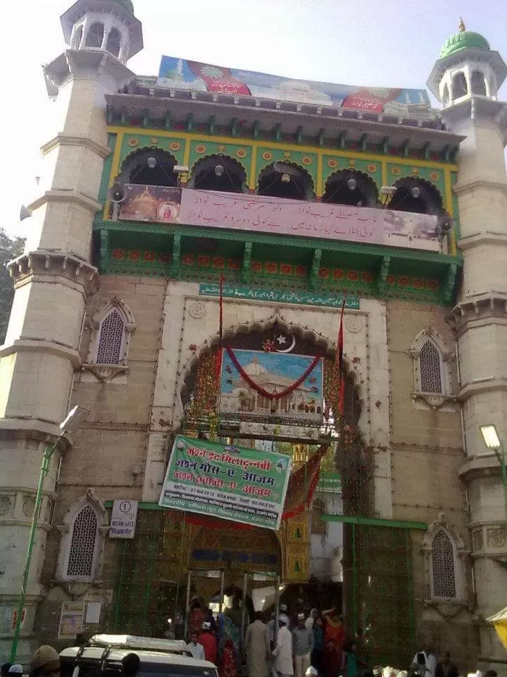 Photo of Ajmer Dargah Sharif By Varun Vashisth