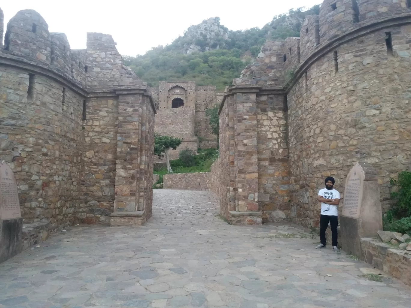 Photo of Bhangarh By Dr Neeraj Garg