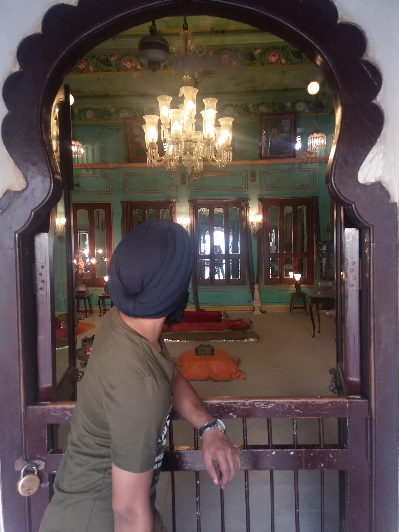 Photo of City Palace By Dr Neeraj Garg