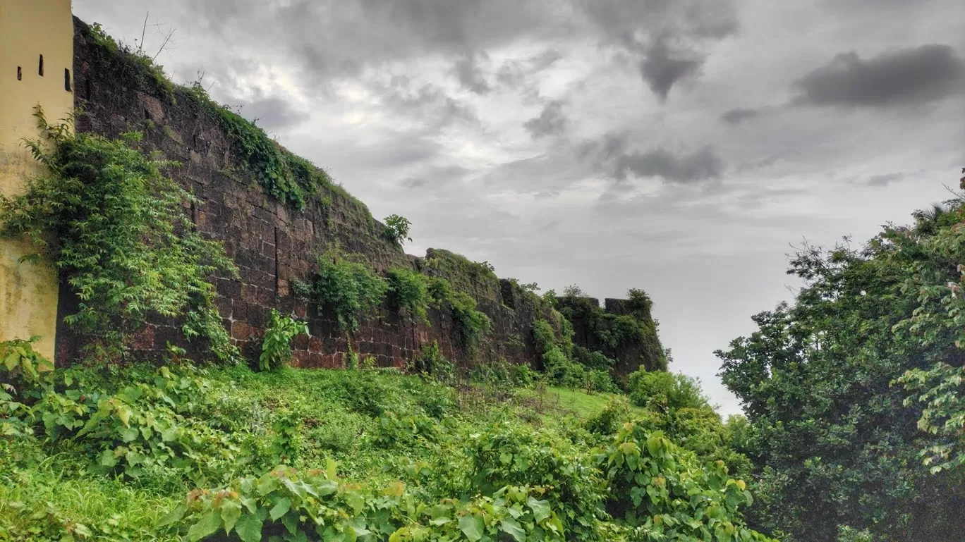 Photo of Cabo de Rama Fort By Debanweeta Sahu