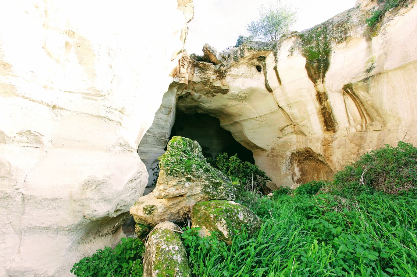 Photo of Luzit Caves By Anna Nodelman Yanitsky