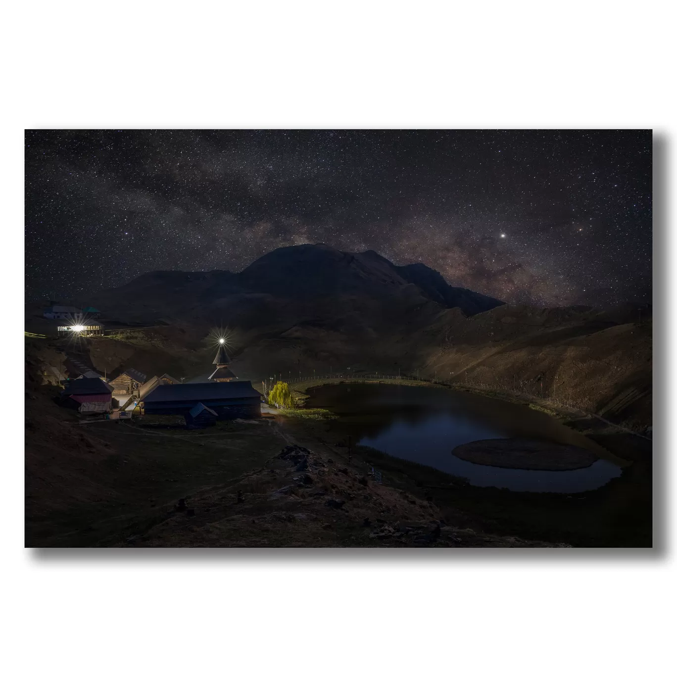 Photo of Parashar Lake By Puneet Verma
