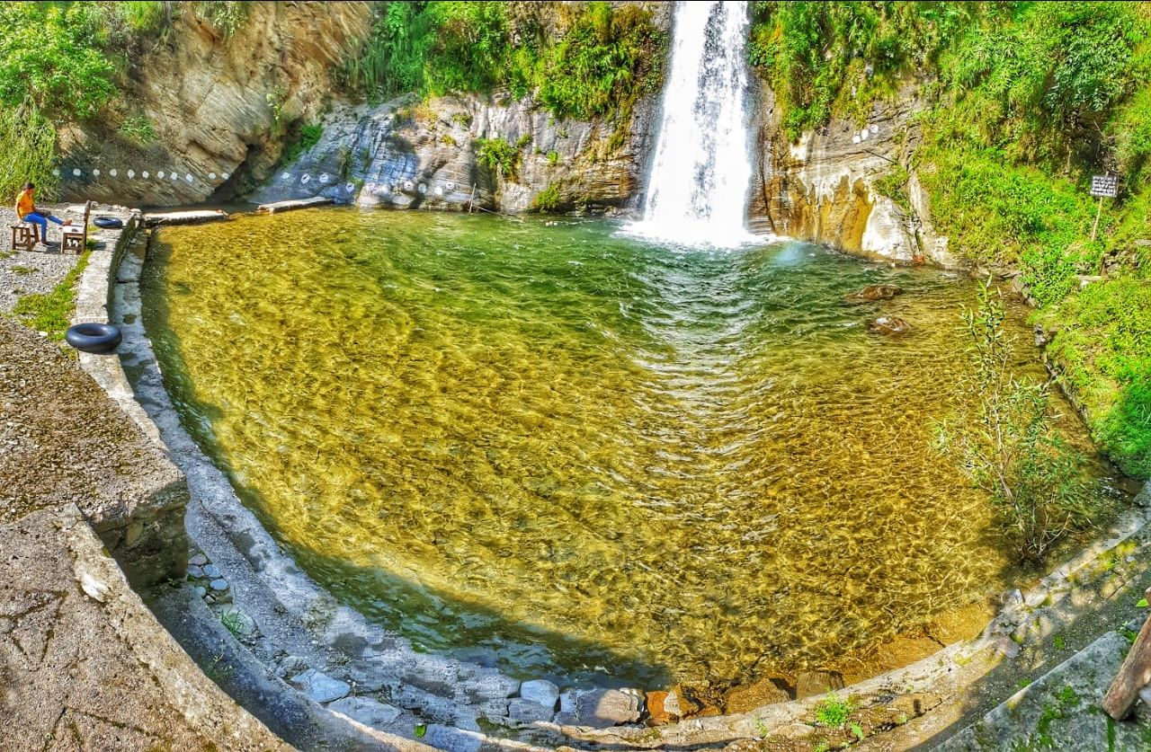 Photo of Dhokaney Waterfall By Shivani Marshal