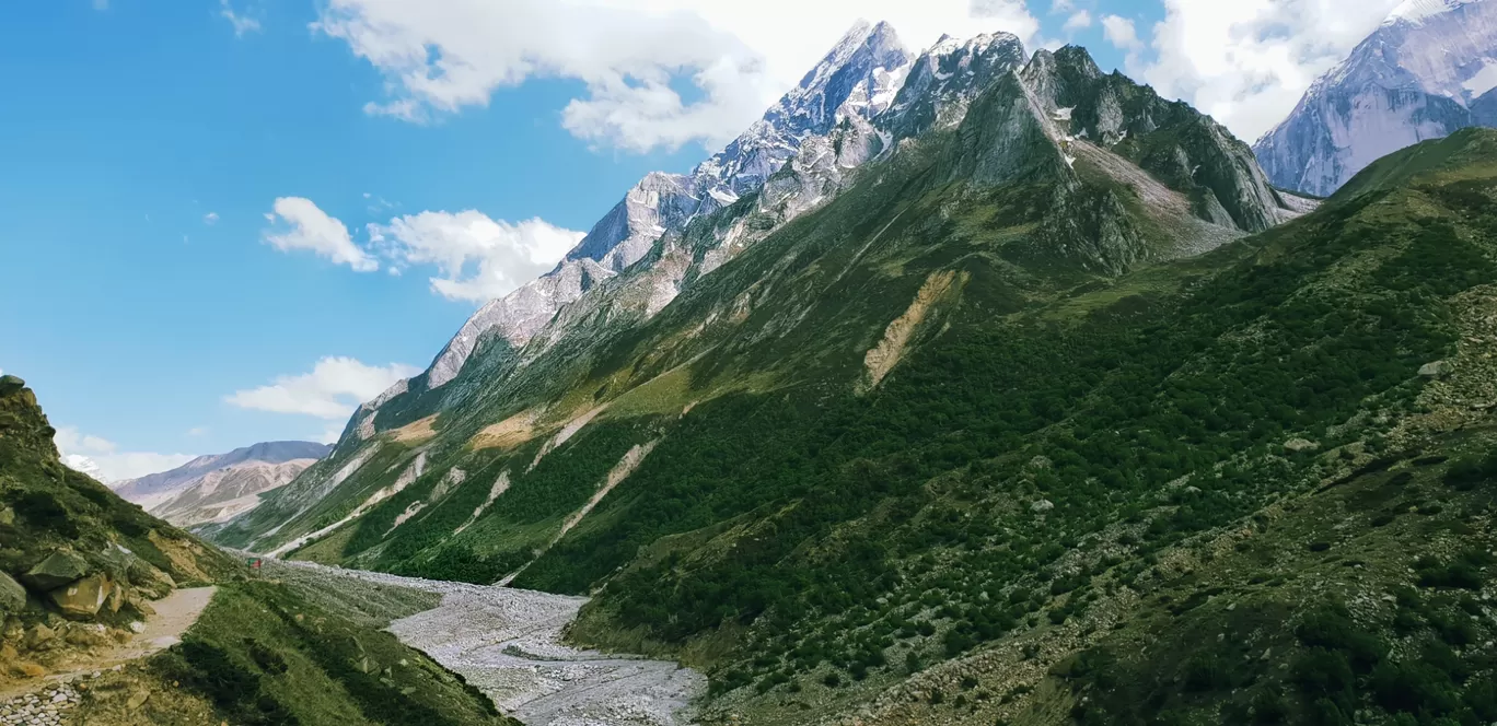 Photo of Gangotri - Gaumukh Pedestrian Way By Nayan Khandelwal