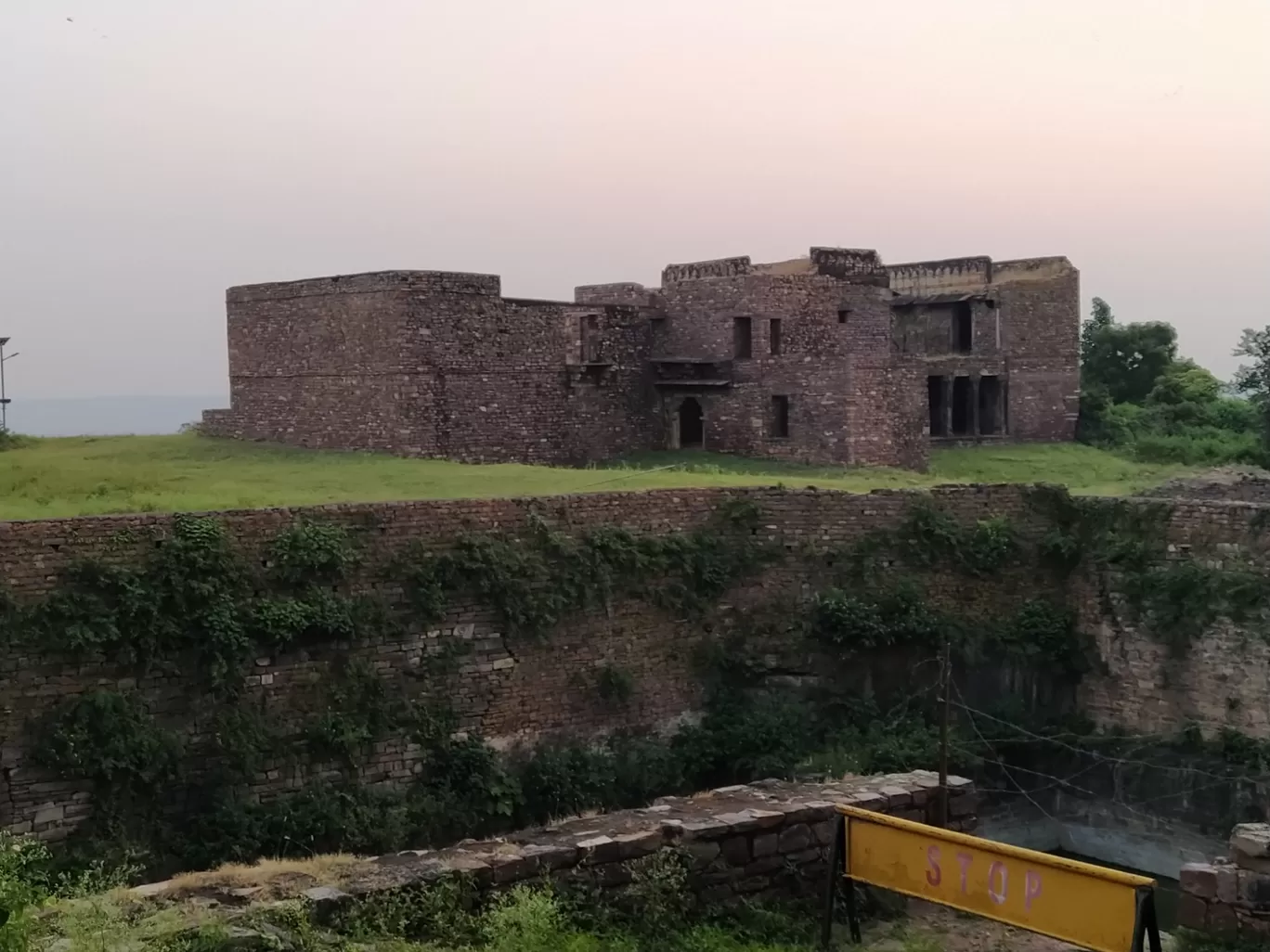 Photo of Raisen Fort By Sourabh Patel