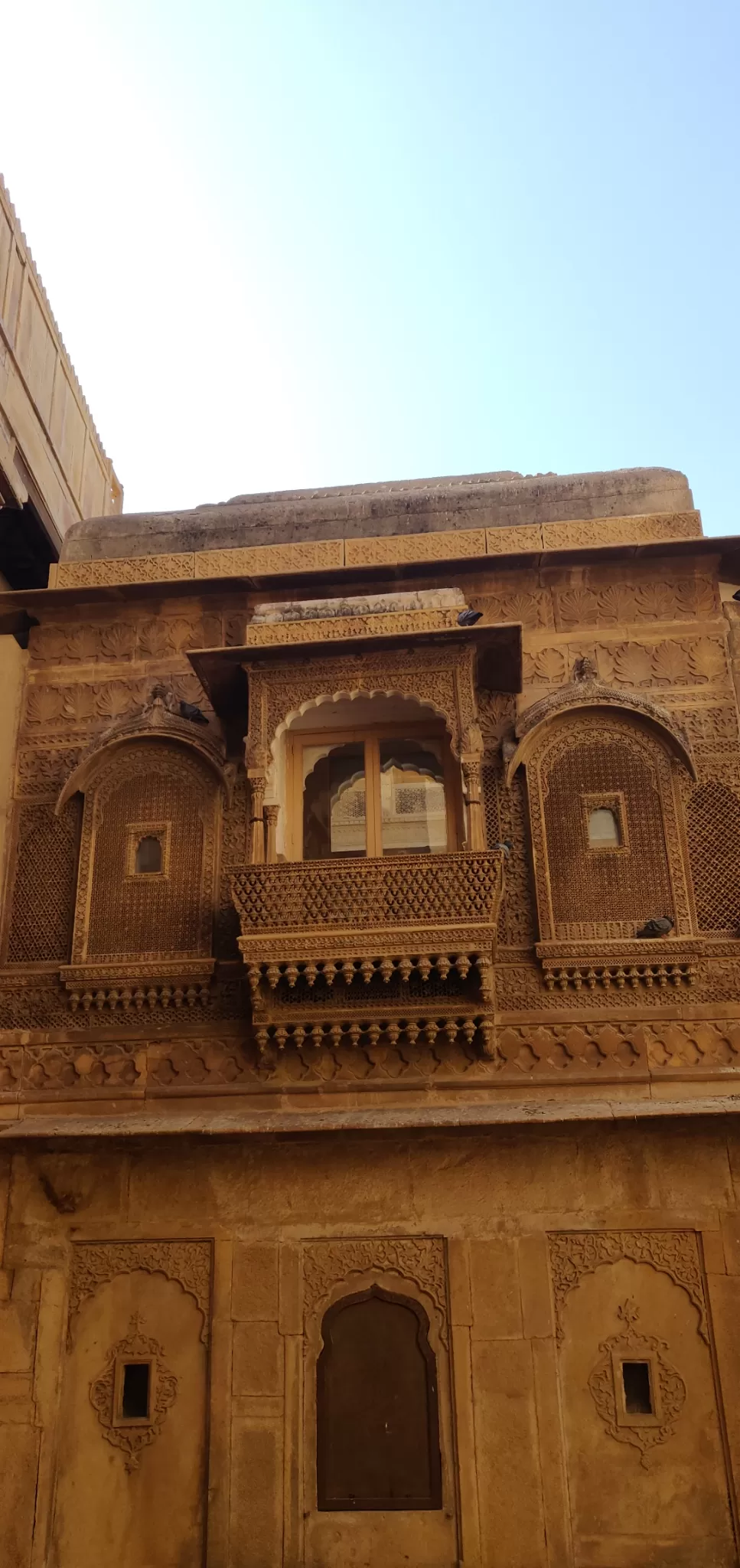 Photo of Jaisalmer By hugthebackpack