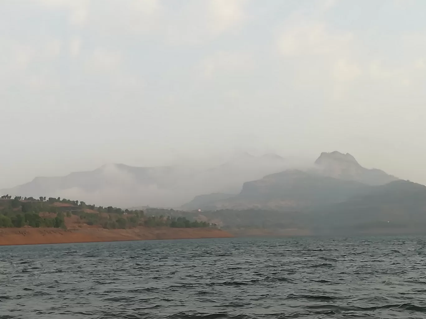 Photo of Bhandardara Lake camping By Diza Shah