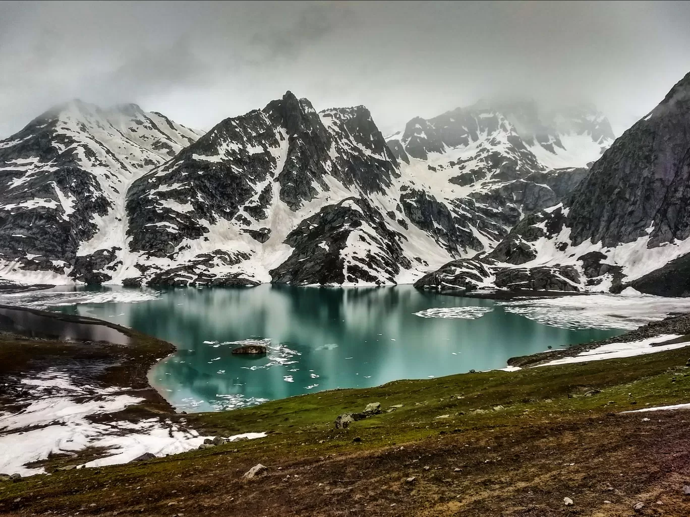 Photo of Kashmir Great Lakes Trek | Trekking In Kashmir By Vinamra Rastogi