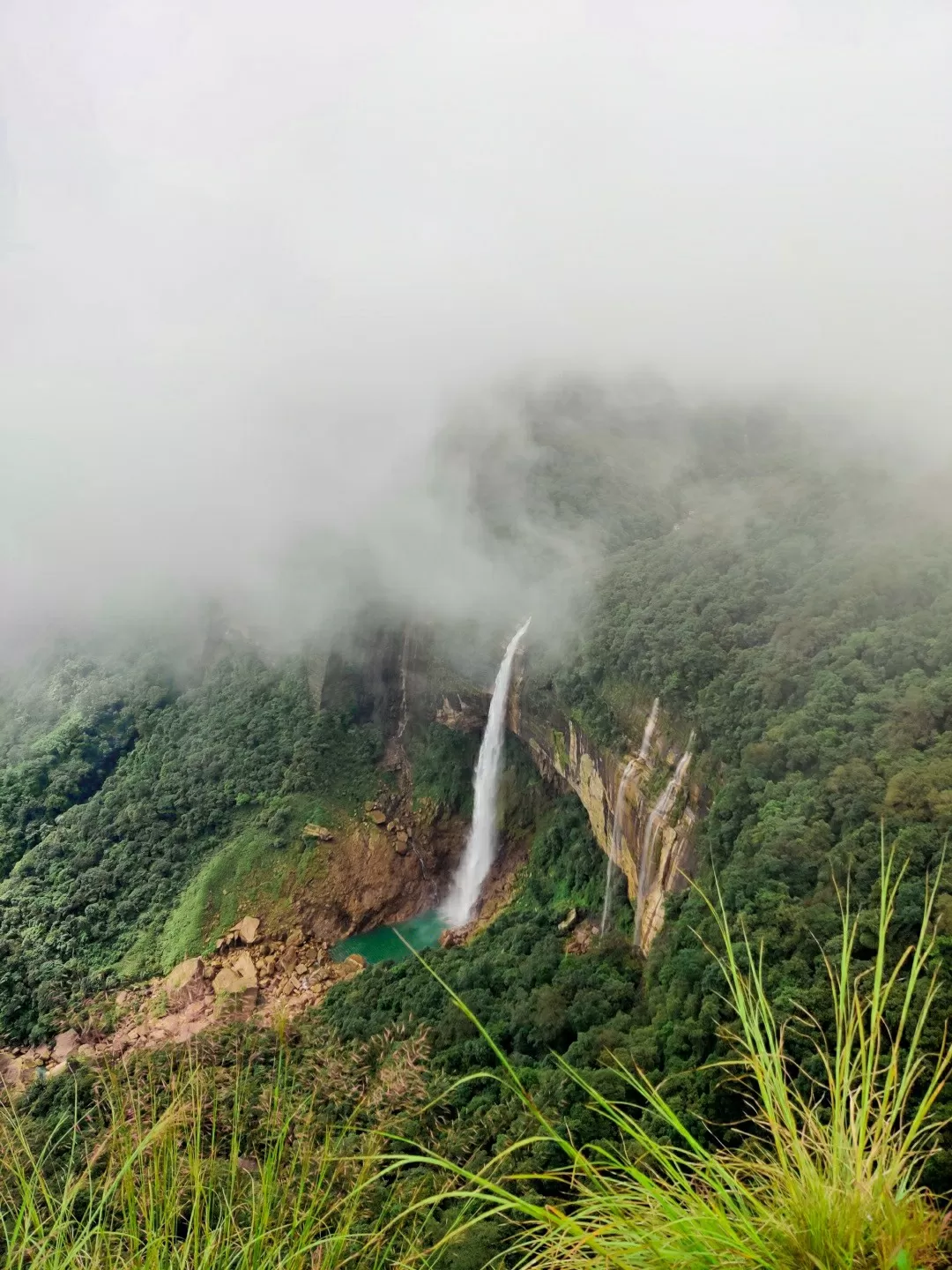 Photo of Cherrapunji‎ By Anu Mahendran