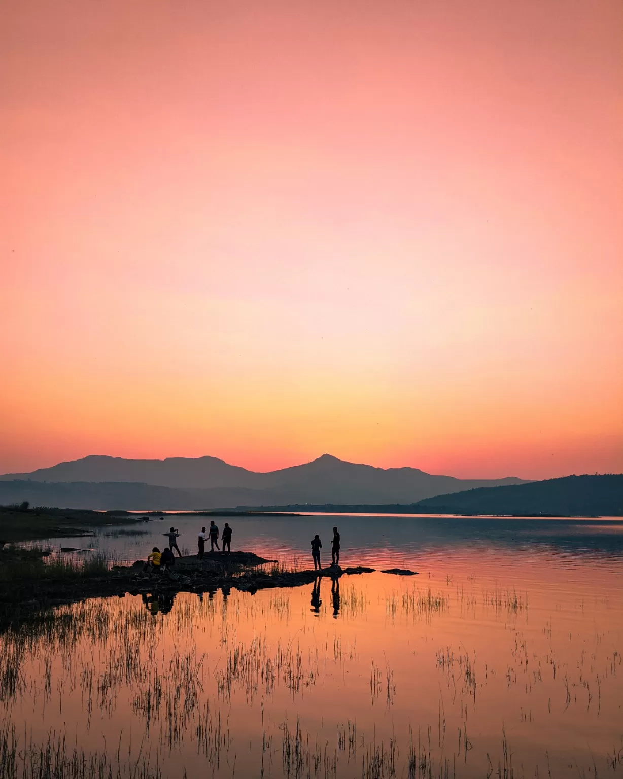 Photo of Pawna Lake By Star Udyawar