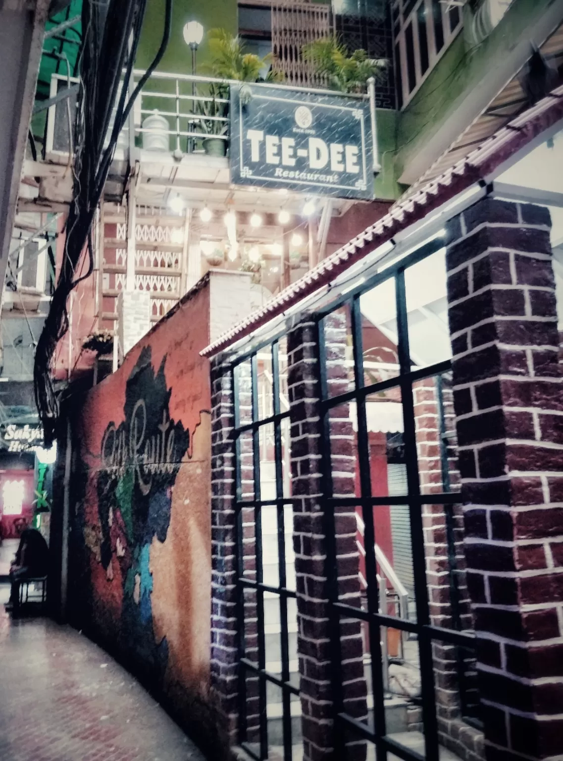 Photo of Majnu-ka-tilla By Anisha