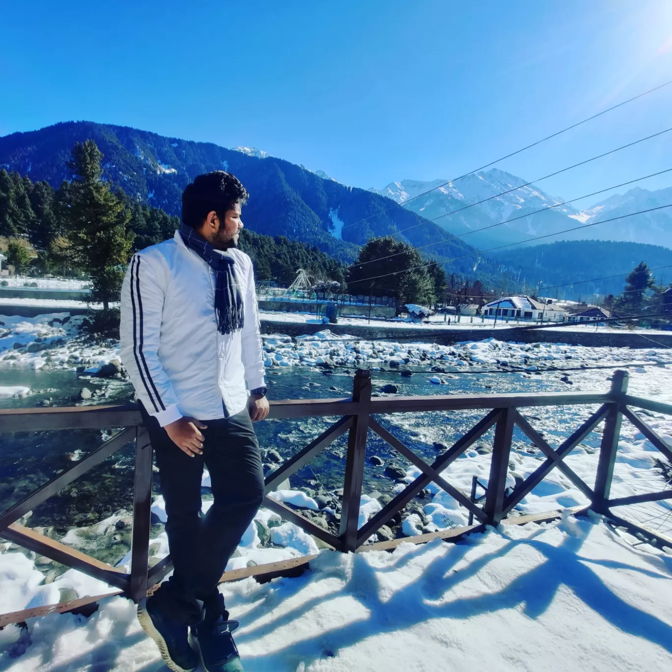 Photo of Gulmarg By LavS Vlog Stories