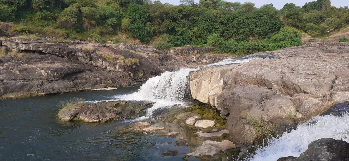 Photo of Zanzari Waterfall By Dhanani Yatish