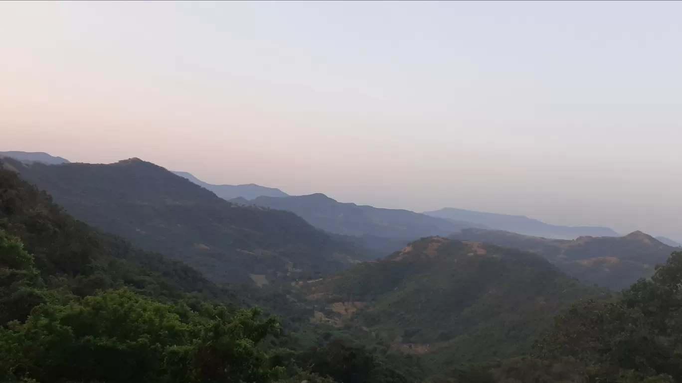 Photo of Sahyadri Mountains By Dhanani Yatish