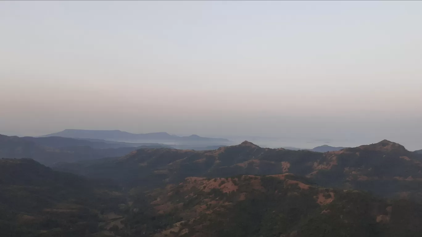 Photo of Sahyadri Mountains By Dhanani Yatish