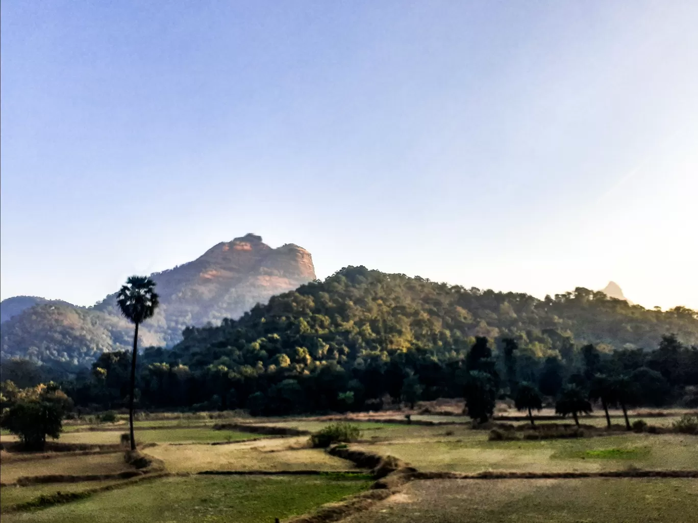 Photo of Sahyadri Mountains By Dhanani Yatish