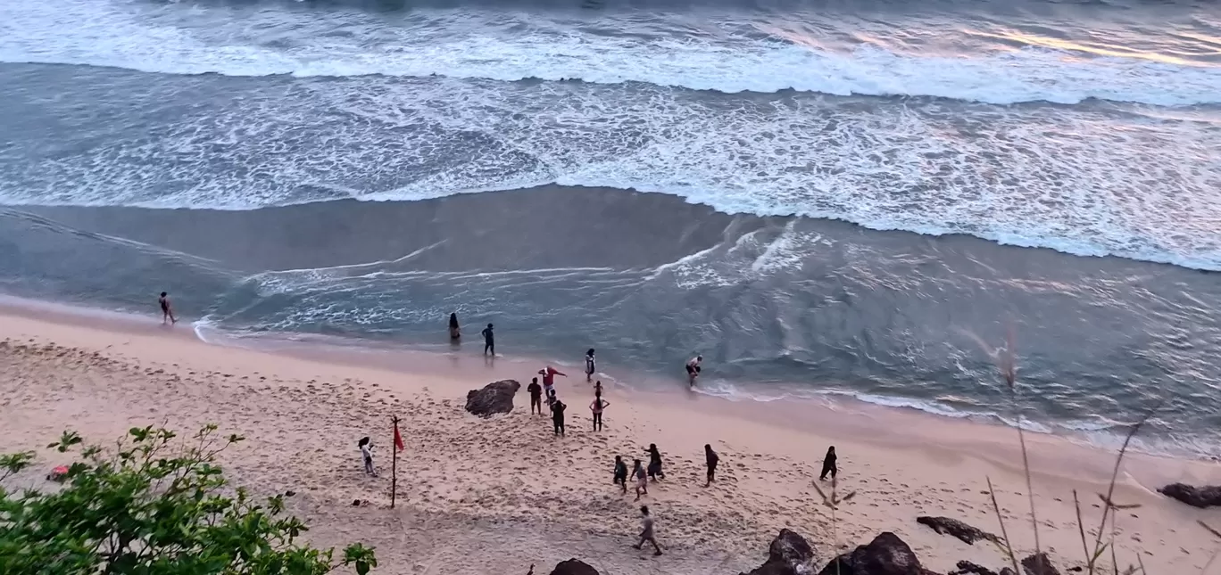 Photo of Varkala Beach By DeVi Anilkumar