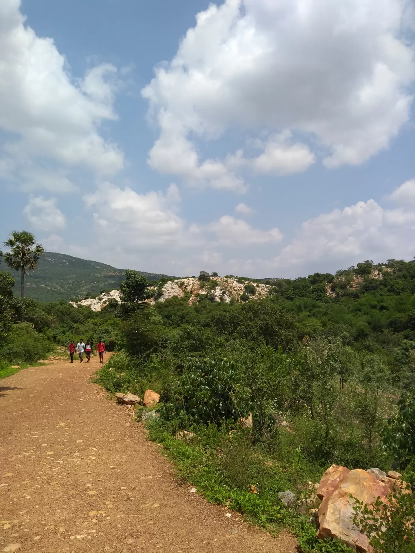 Photo of Tada Waterfalls By Amit Sheoran