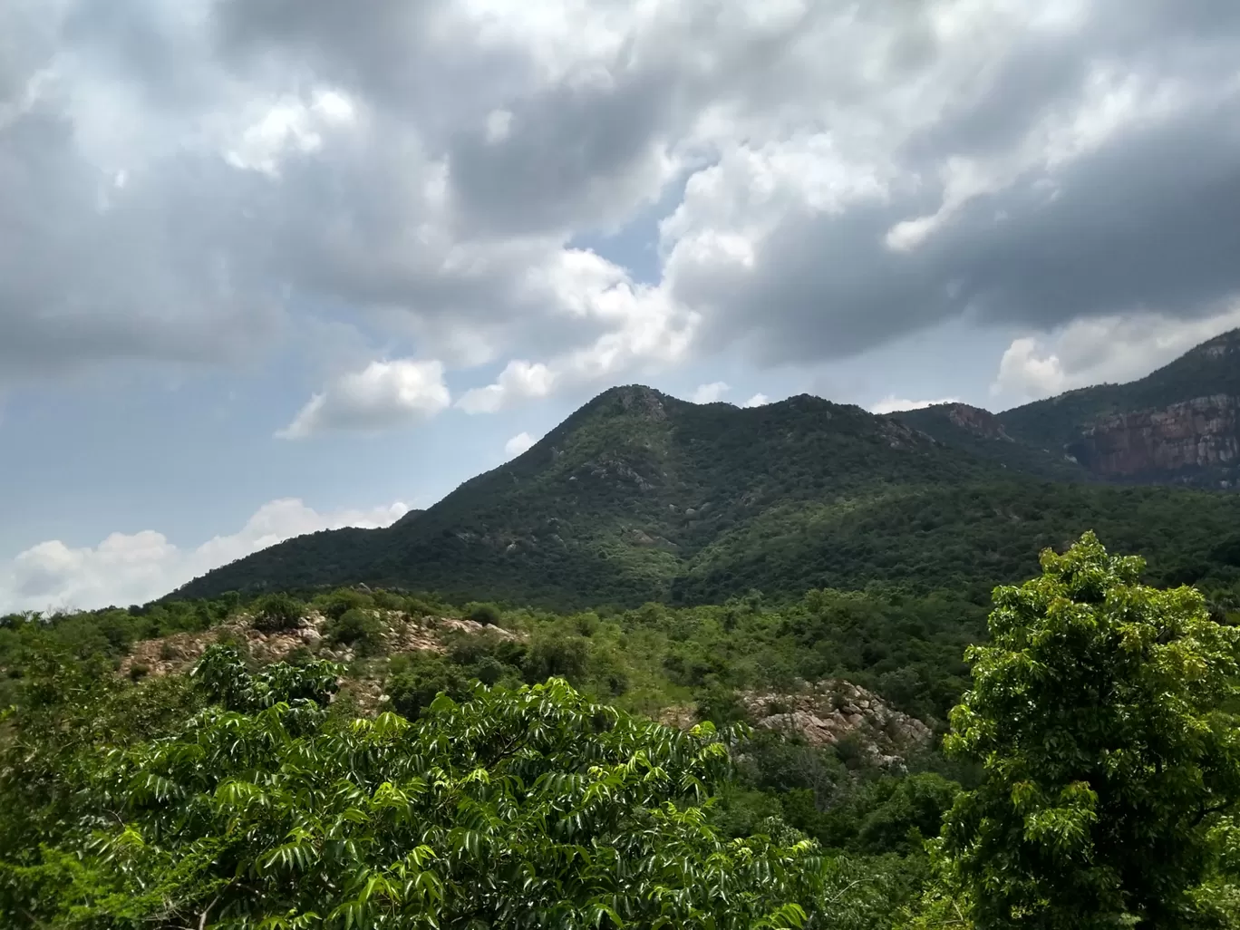 Photo of Tada Waterfalls By Amit Sheoran