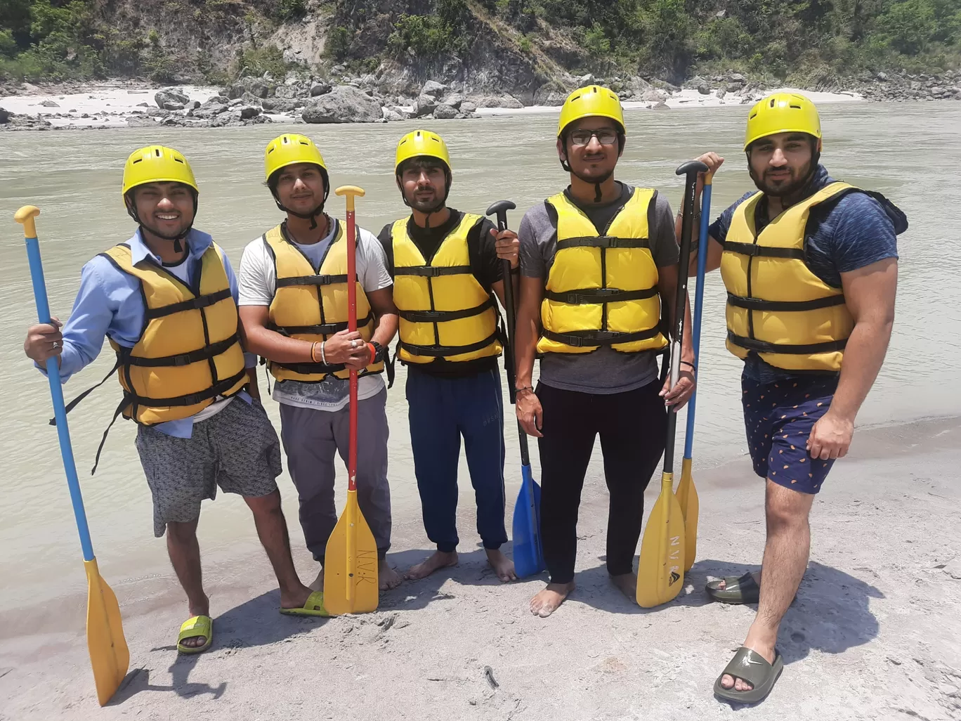 Photo of Rishikesh By Krishna Maheshwari