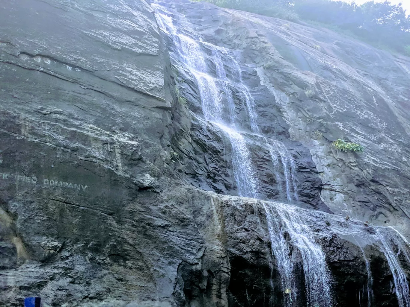 Photo of Courtallam By Shathrugan K