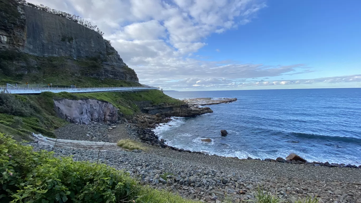 Photo of Sea Cliff Bridge By The Globetrotter Duo