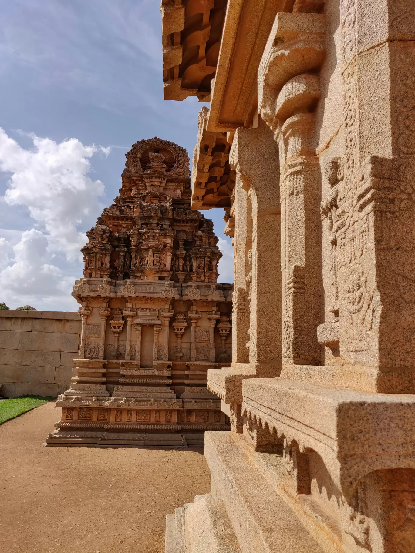 Photo of Hampi By Vikram Reddy