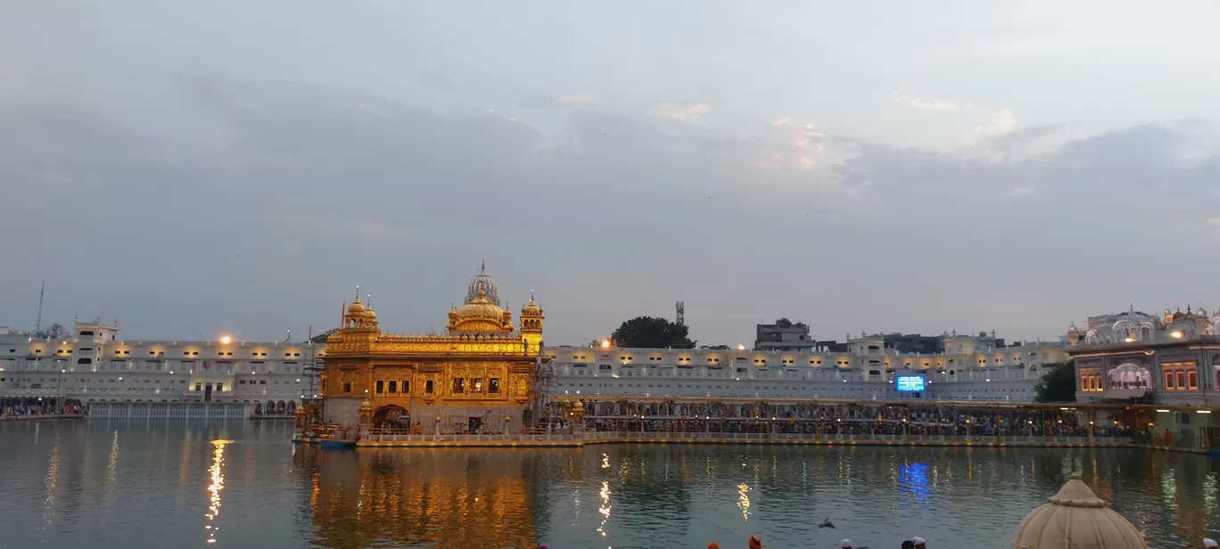Photo of Amritsar By Apeksha Mahto