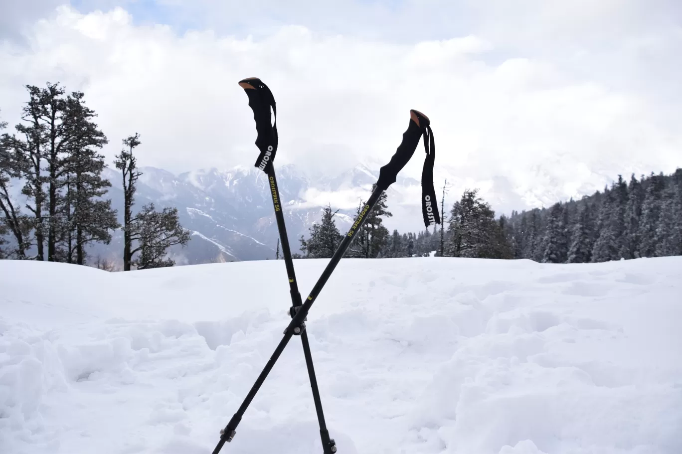 Photo of Kedarkantha Trekking By Shakti Sisinti