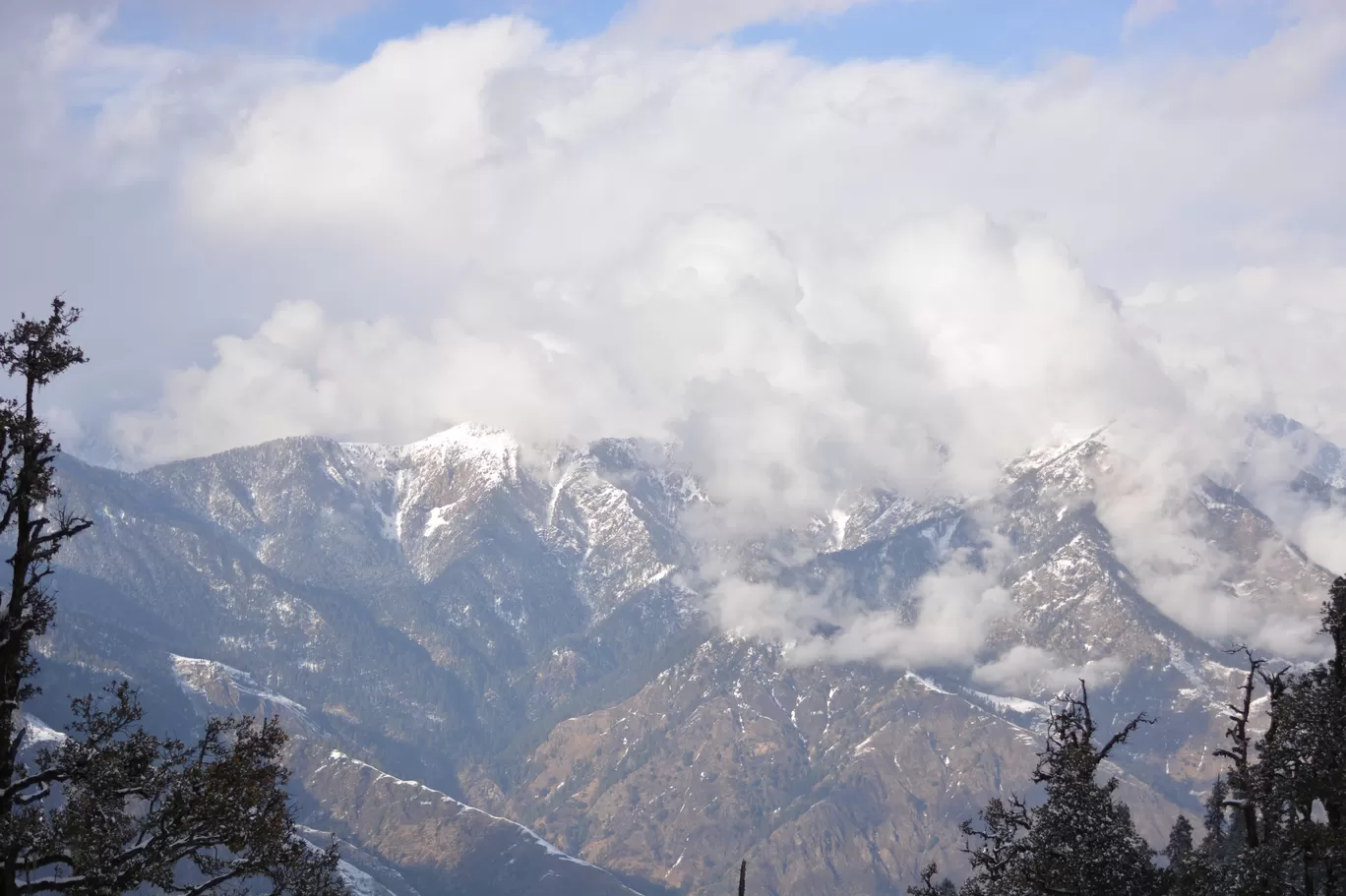 Photo of Kedarkantha Trekking By Shakti Sisinti