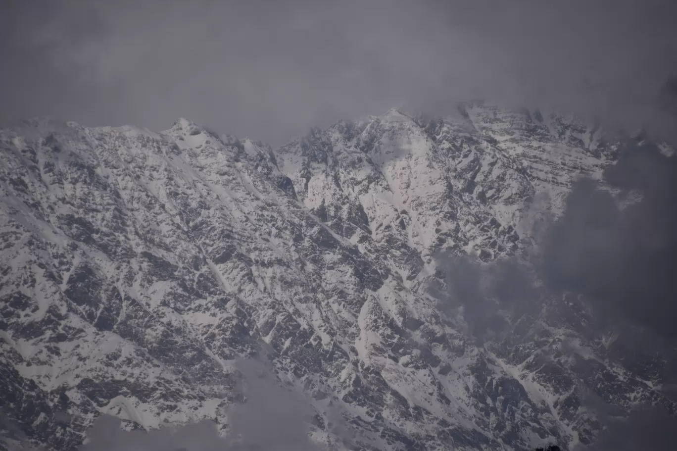 Photo of Kedarkantha Trekking By Shakti Sisinti