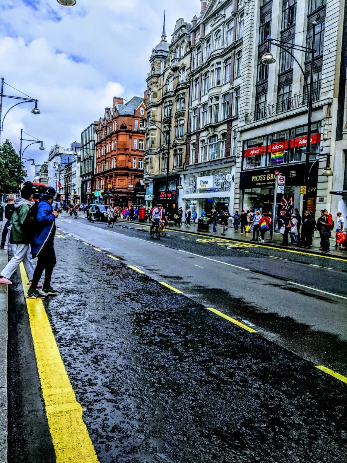 Photo of London By Suvasni 