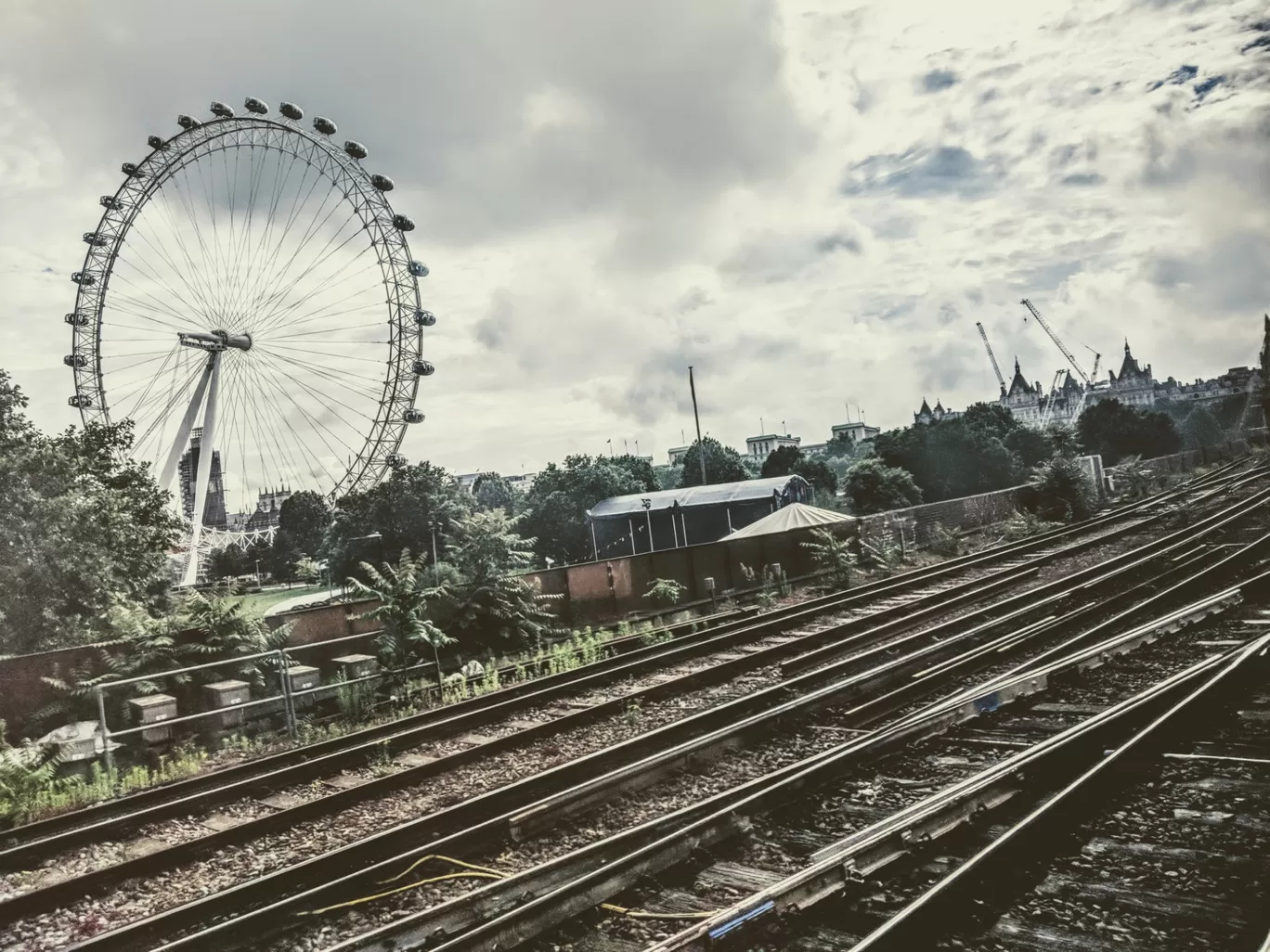 Photo of London By Suvasni 