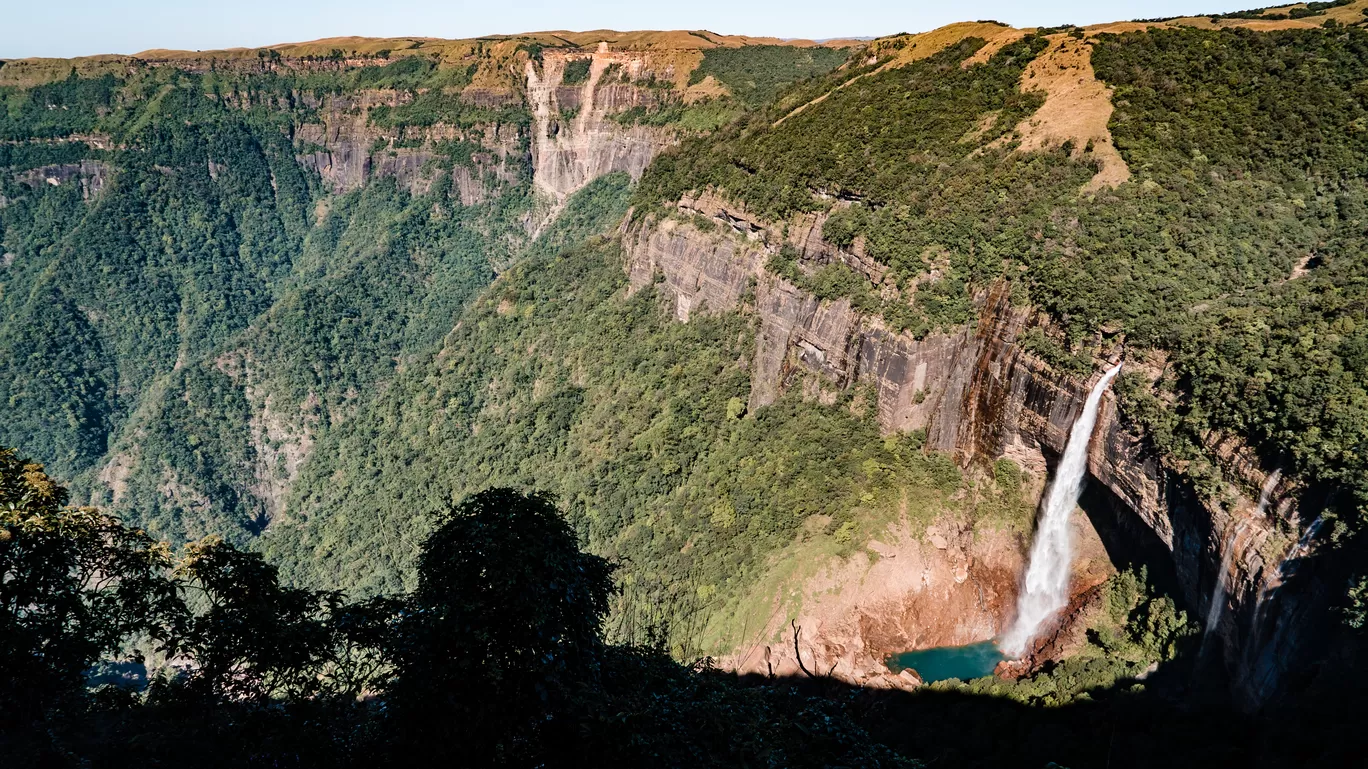 Photo of NohKaLikai Falls By Shubh Mukherjee