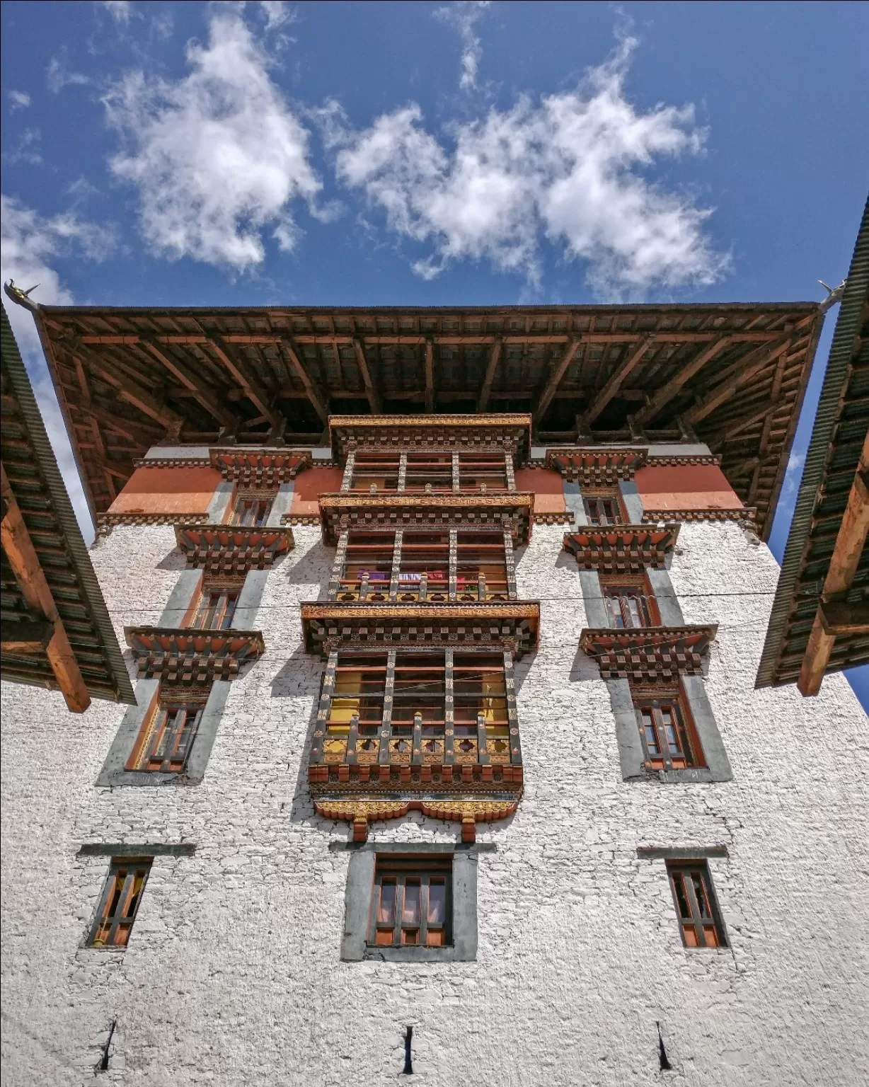 Photo of Rinpung Dzong By Raghav Rai Ralhan