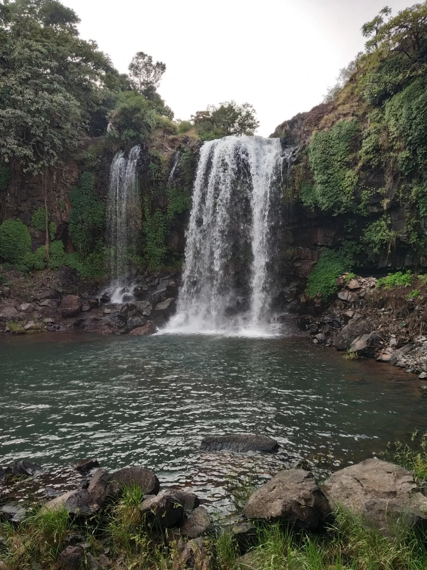 Photo of Thoseghar Waterfall By Rutuja Pawar