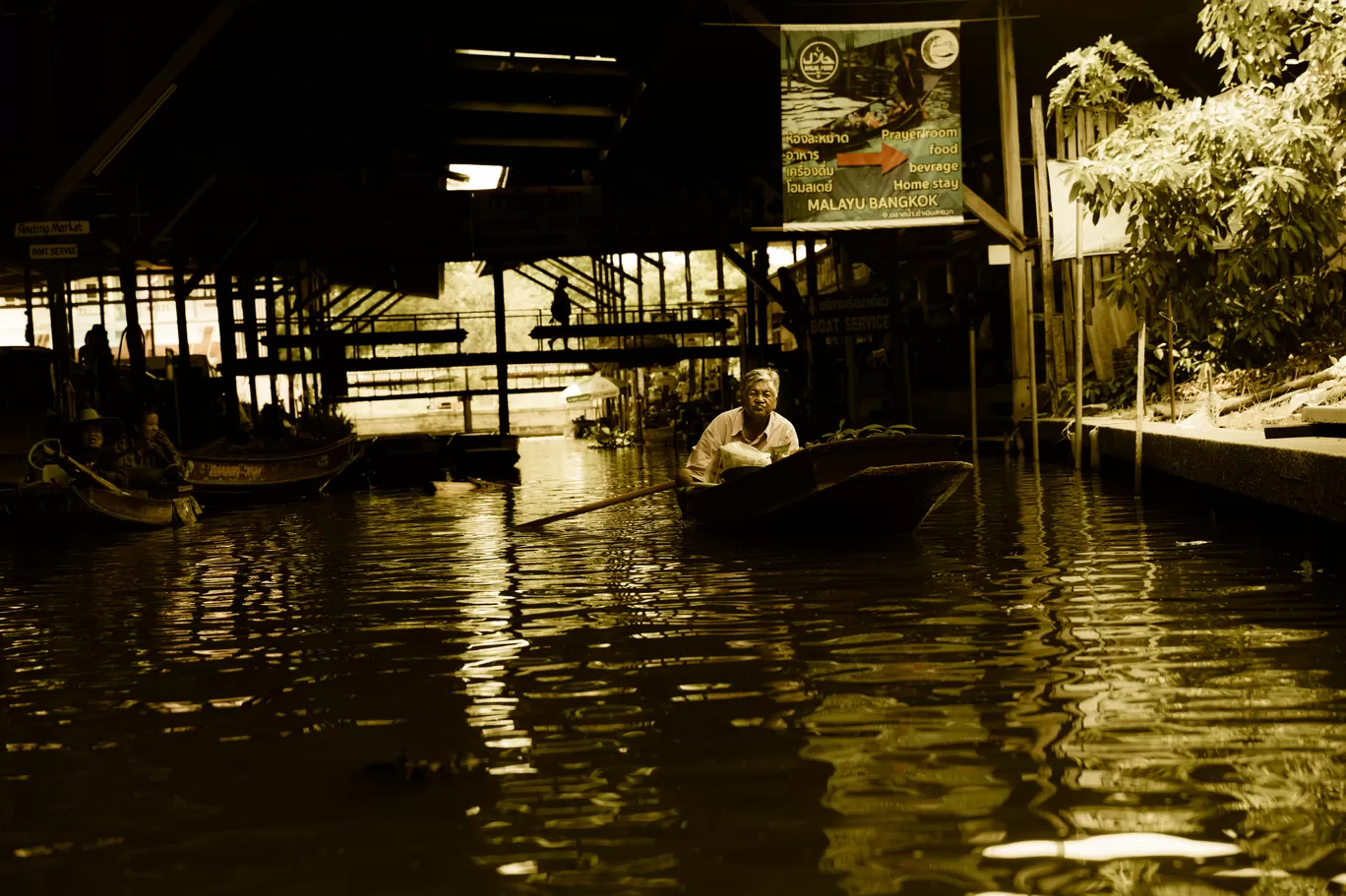 Photo of Amphawa Floating Market By mayank tiwari