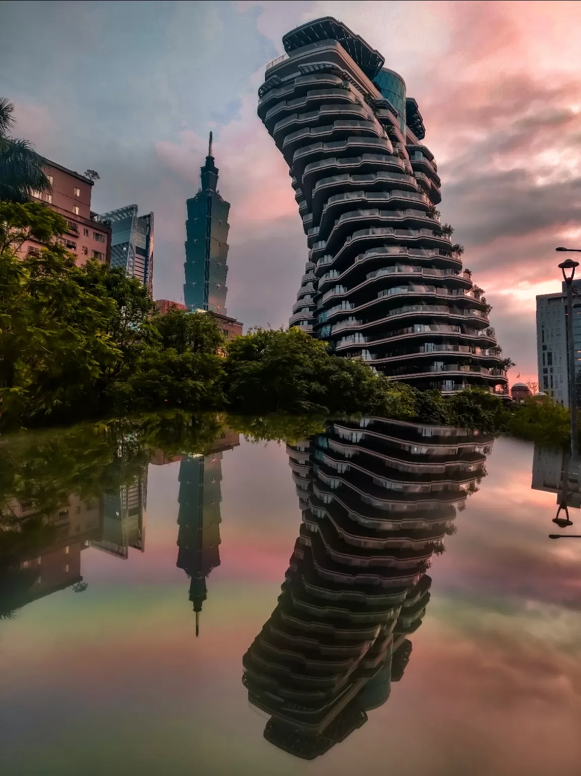 Photo of TAIPEI 101 By mayank tiwari