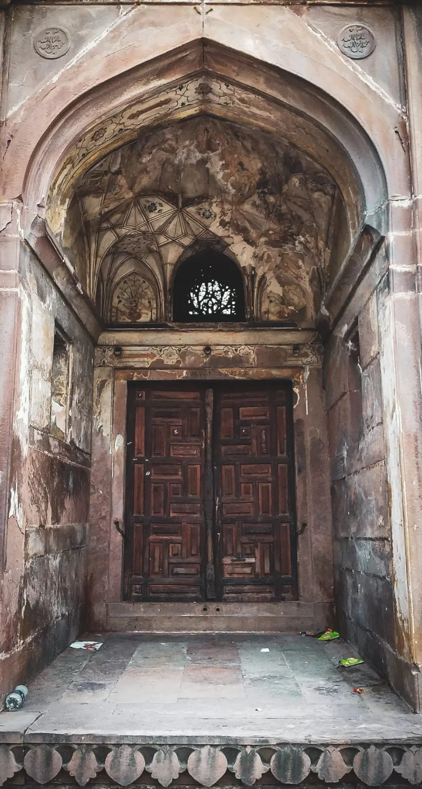 Photo of Khusro Bagh By Karan Kapoor