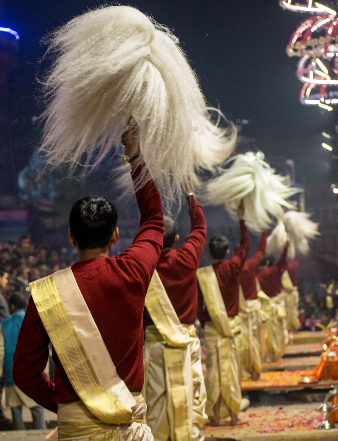 Photo of Ganga Aarti @ Dashashwamedh Ghat By Harshavardhan Behura
