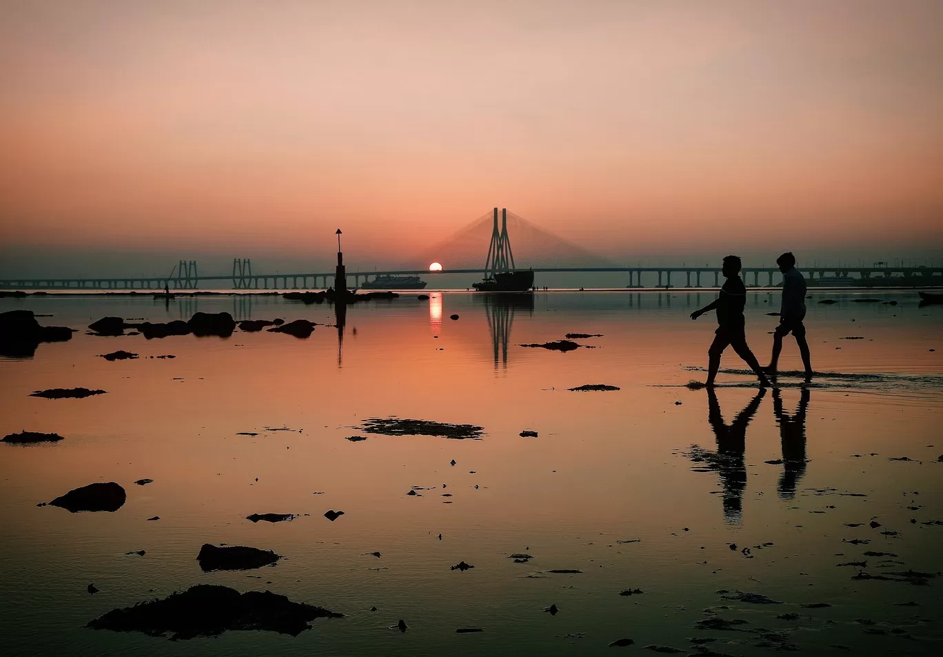 Photo of Mumbai By Shweta L