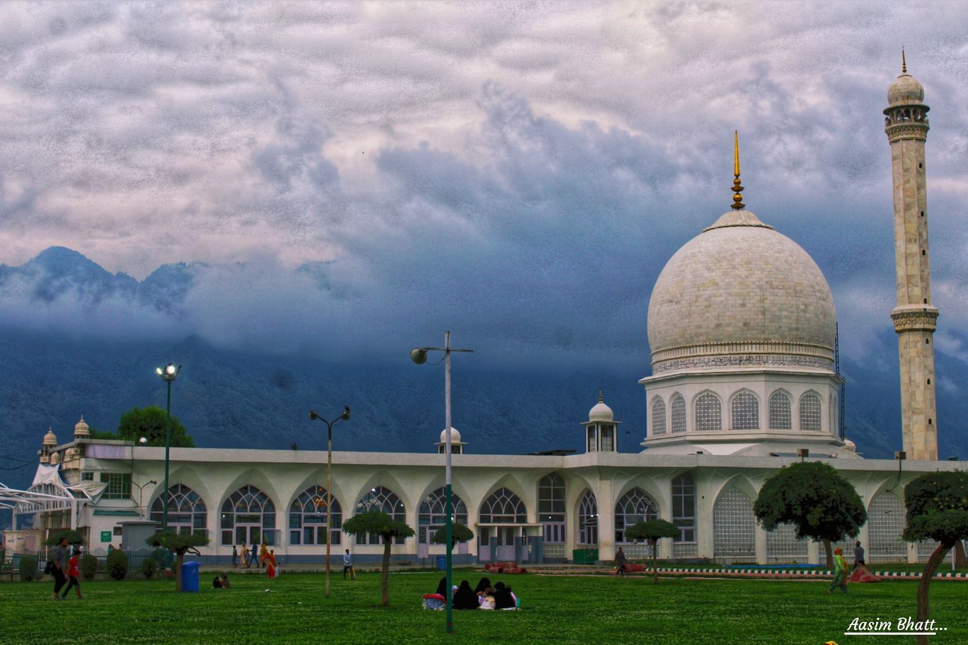 Photo of Hazratbal Dargah Sharif By Aasim Bhatt