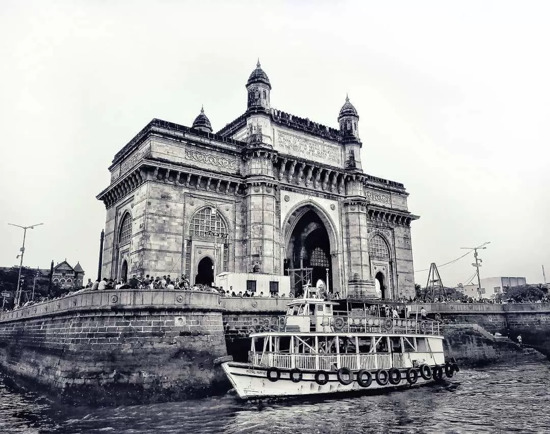 Photo of Mumbai By Khushboo