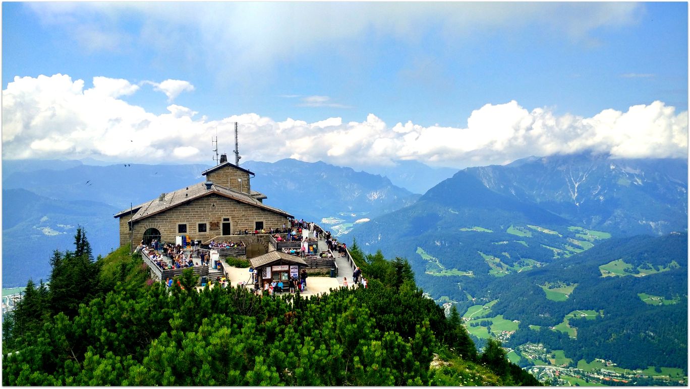 Photo of Kehlsteinhaus By coloursofwanderlust 
