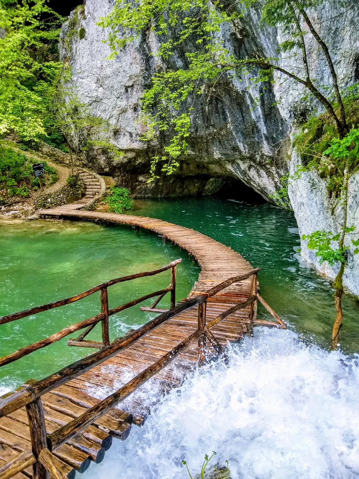 Photo of Plitvice Lakes National Park By coloursofwanderlust 