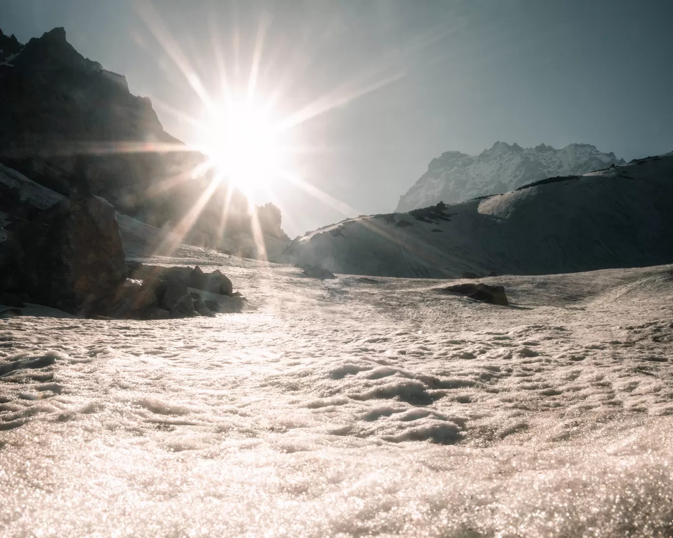 Photo of Hampta Pass Snow Area By Akshay Upadhya