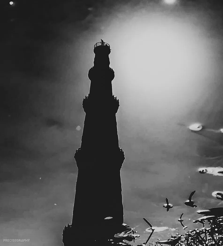 Photo of Qutub Minar By PRECISE GR∆PHY