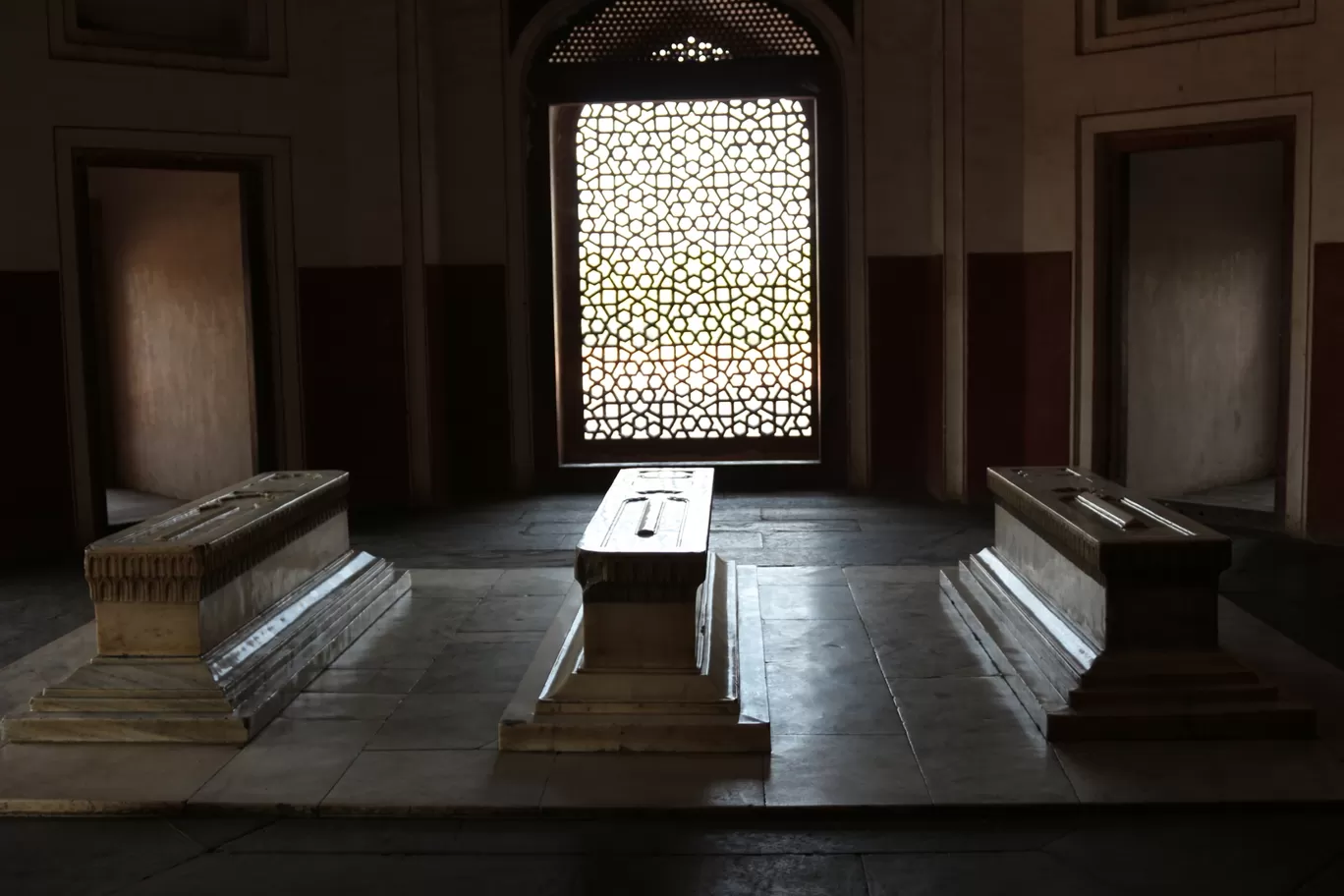 Photo of New Delhi By Faltuvlogger