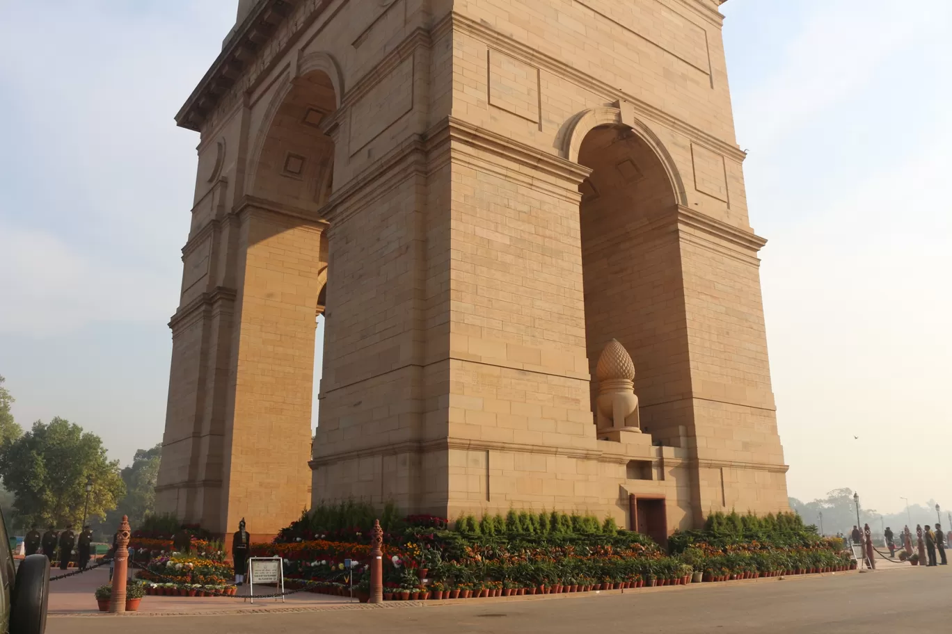 Photo of New Delhi By Faltuvlogger